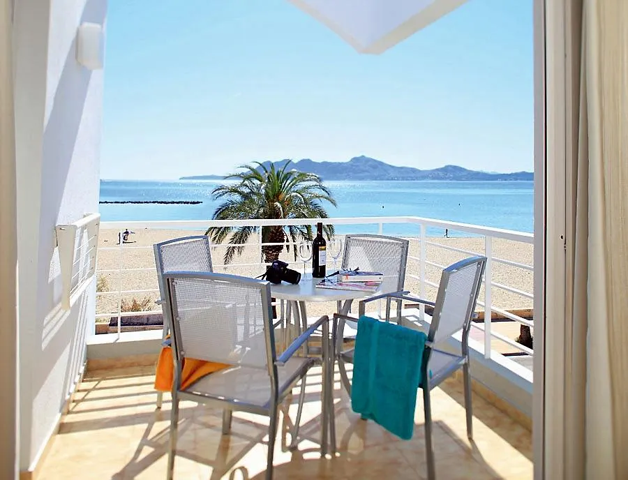 Aparthotel Bellamar Port de Pollenca 3*,